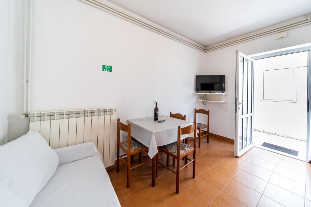 Apartmani Bozica Barbat na Rabu Buitenkant foto
