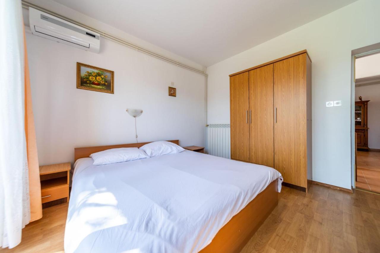 Apartmani Bozica Barbat na Rabu Buitenkant foto